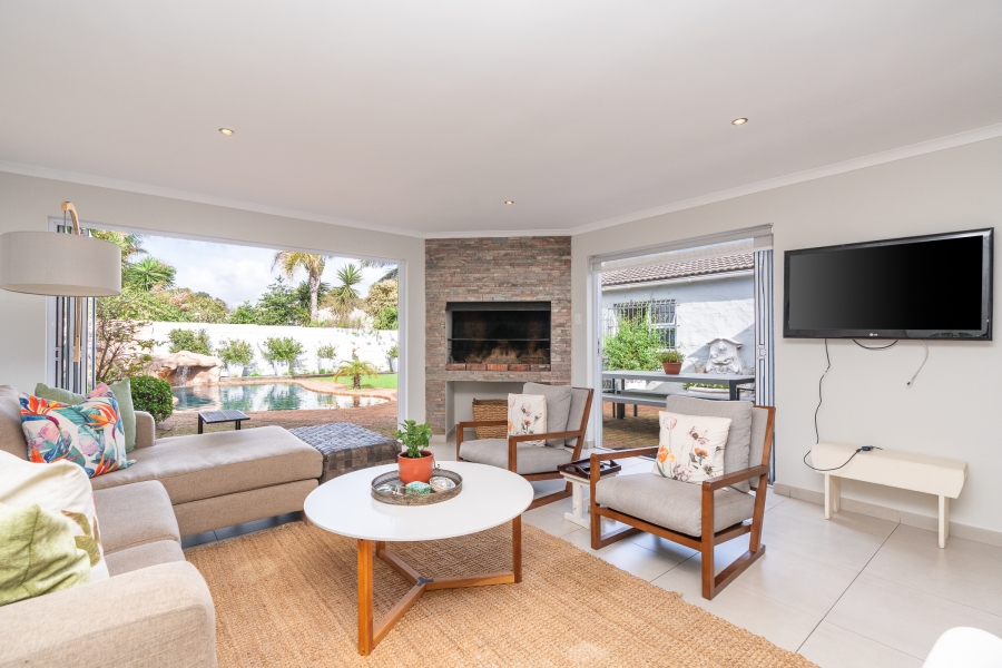 3 Bedroom Property for Sale in Edgemead Western Cape